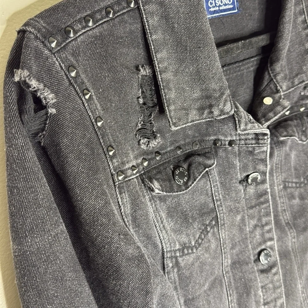 NOT AVAILABLE - Picture 4 of 7